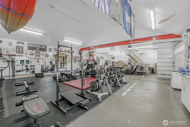 528 Waynes Ridge Circle, Camano Island, WA 98282