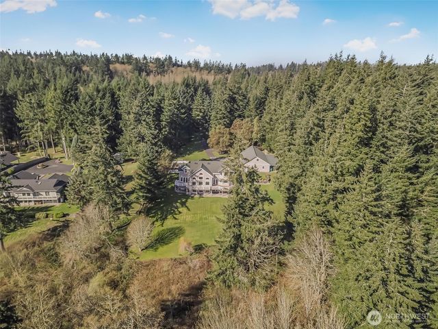 528 Waynes Ridge Circle, Camano Island, WA 98282