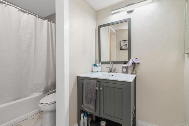 2340 Hosp Way 120, Carlsbad, CA 92008