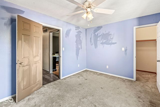 8052 Snug Harbor Lane, Indianapolis, IN 46227