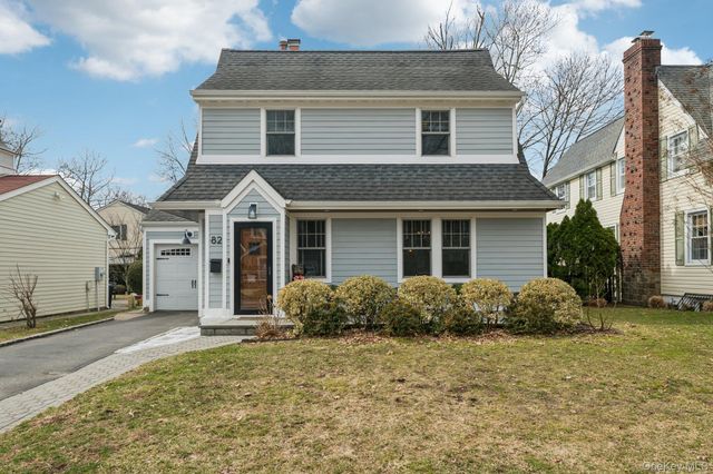 82 Adams Street, Garden City, NY 11530