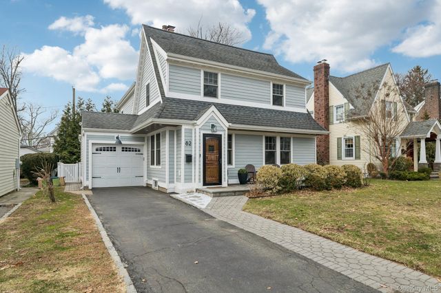 82 Adams Street, Garden City, NY 11530