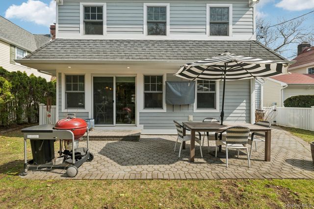 82 Adams Street, Garden City, NY 11530