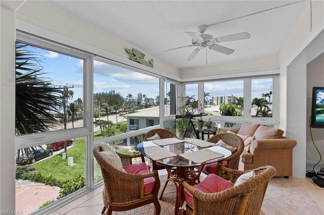 1930 Gulf Shore BLVD N A302-S, Naples, FL 34102
