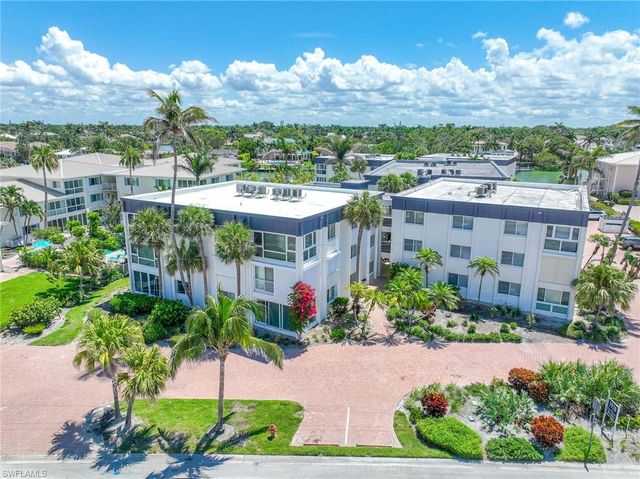 1930 Gulf Shore BLVD N A302-S, Naples, FL 34102