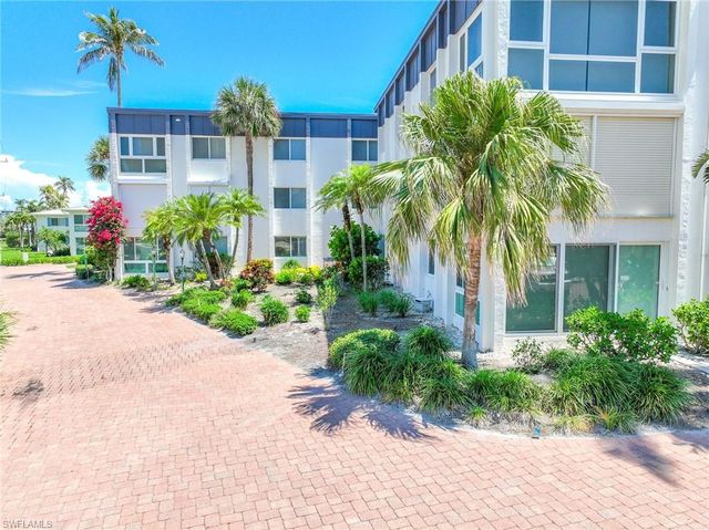 1930 Gulf Shore BLVD N A302-S, Naples, FL 34102