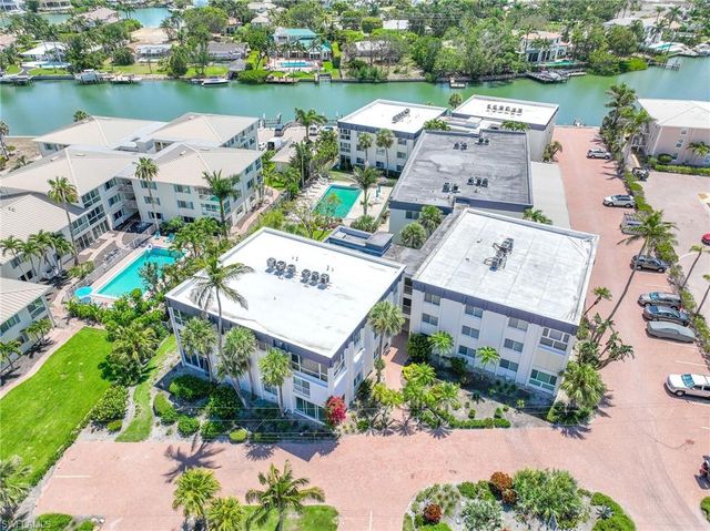 1930 Gulf Shore BLVD N A302-S, Naples, FL 34102