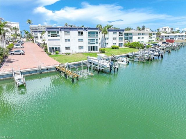 1930 Gulf Shore BLVD N A302-S, Naples, FL 34102