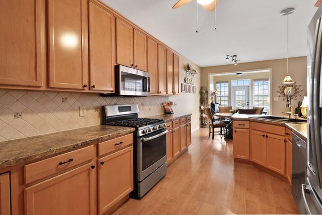 1274 Poppyfield Place, Schererville, IN 46375