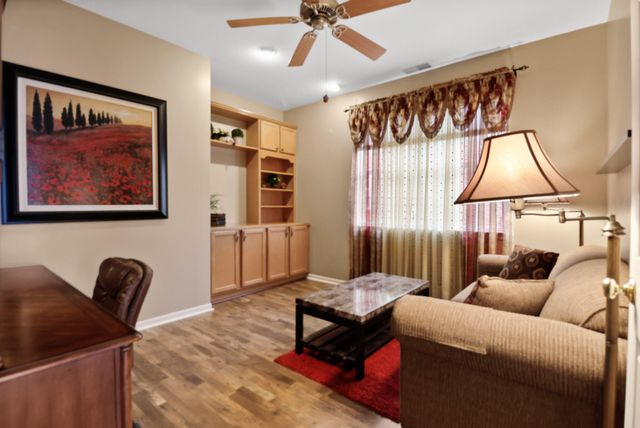 1274 Poppyfield Place, Schererville, IN 46375