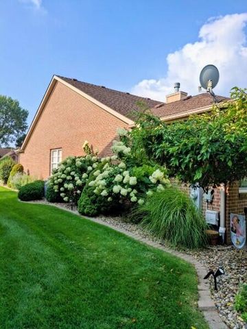 1274 Poppyfield Place, Schererville, IN 46375