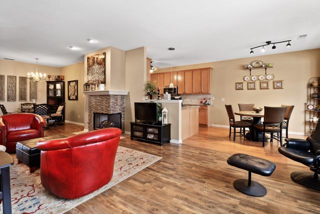 1274 Poppyfield Place, Schererville, IN 46375