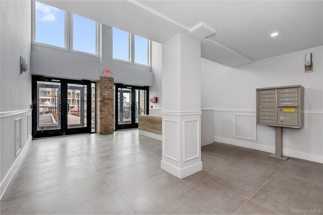 50 W Broadway 1001, Long Beach, NY 11561