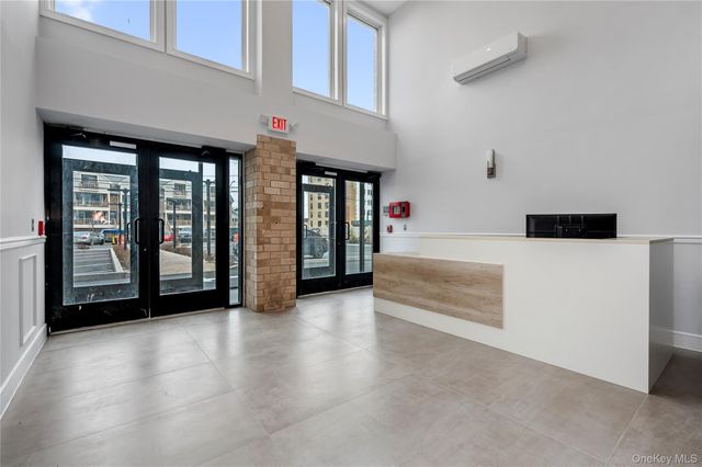 50 W Broadway 1001, Long Beach, NY 11561