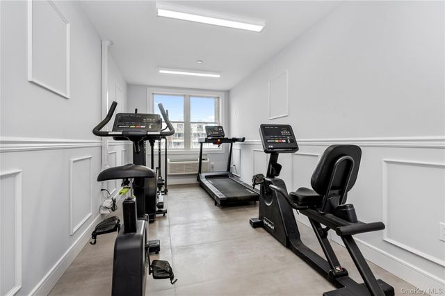 50 W Broadway 1001, Long Beach, NY 11561