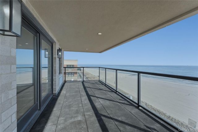 50 W Broadway 1001, Long Beach, NY 11561