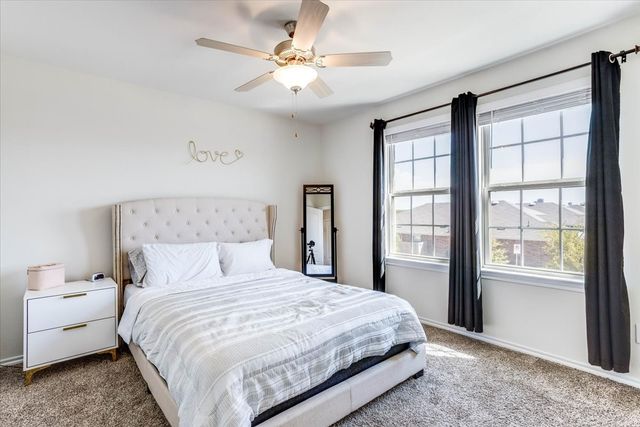 220 Evers Way, Denton, TX 76207