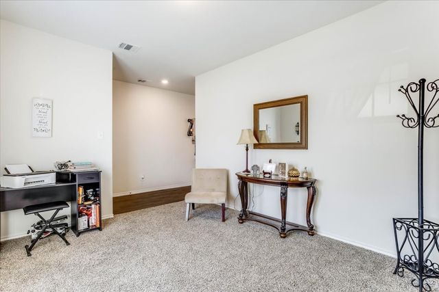 220 Evers Way, Denton, TX 76207