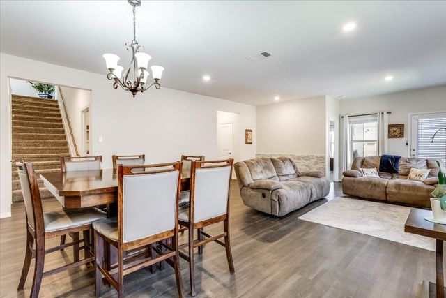 220 Evers Way, Denton, TX 76207