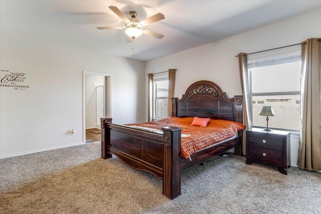 220 Evers Way, Denton, TX 76207