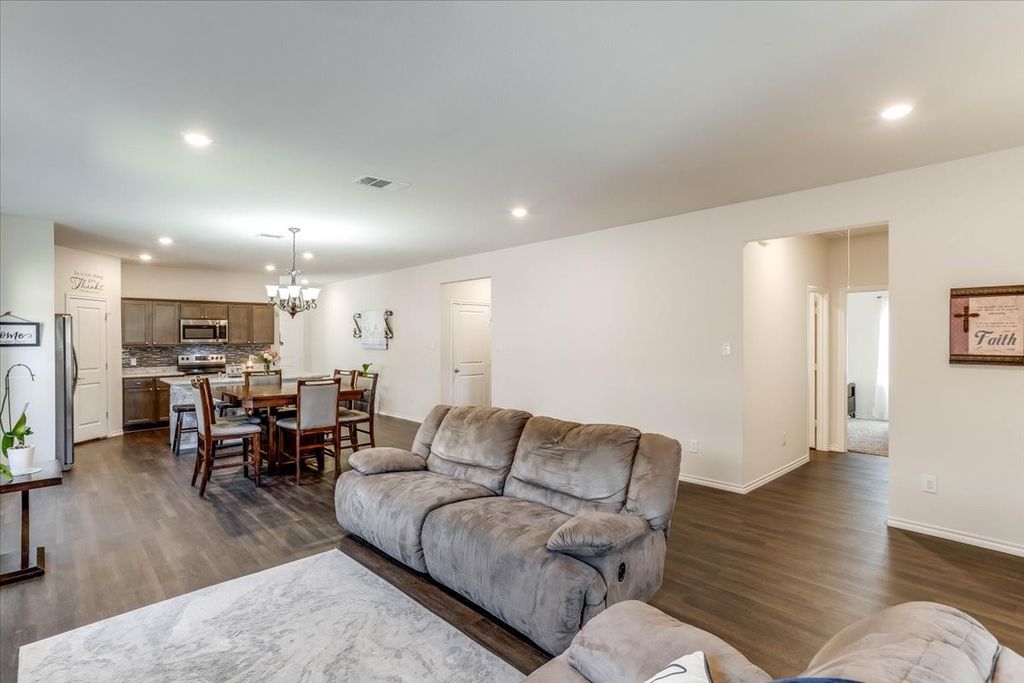 220 Evers Way, Denton, TX 76207 — photo 4