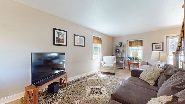 12 Parsons Lane, St. Albans Town, VT 05478