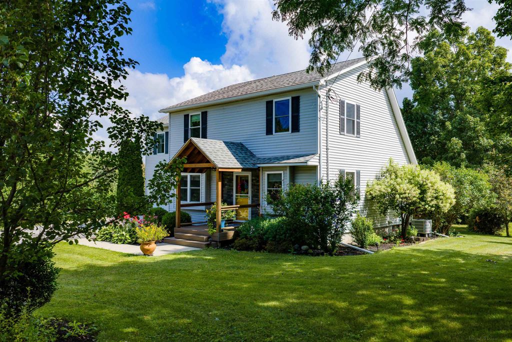 12 Parsons Lane, St. Albans Town, VT 05478