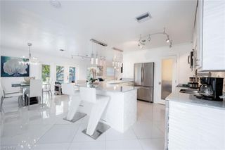 5940 English Oaks LN, Naples, FL 34119
