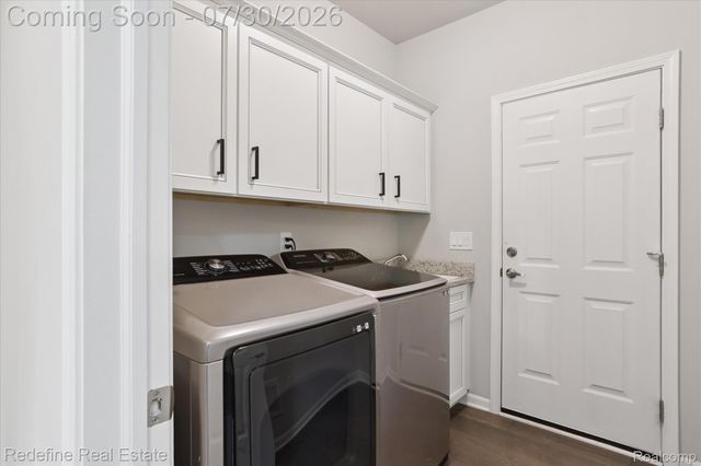 48526 Eastbridge Drive, Canton Charter Township, MI 48188