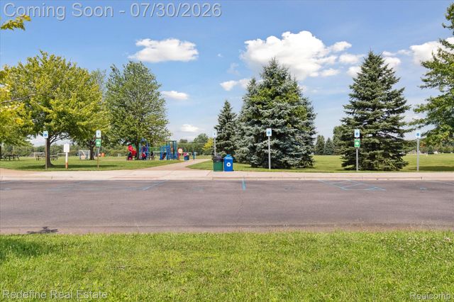 48526 Eastbridge Drive, Canton Charter Township, MI 48188