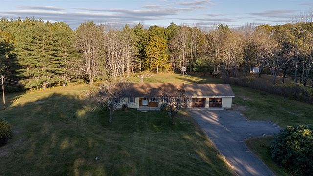 85 Marsh Rd, Barre, MA 01005