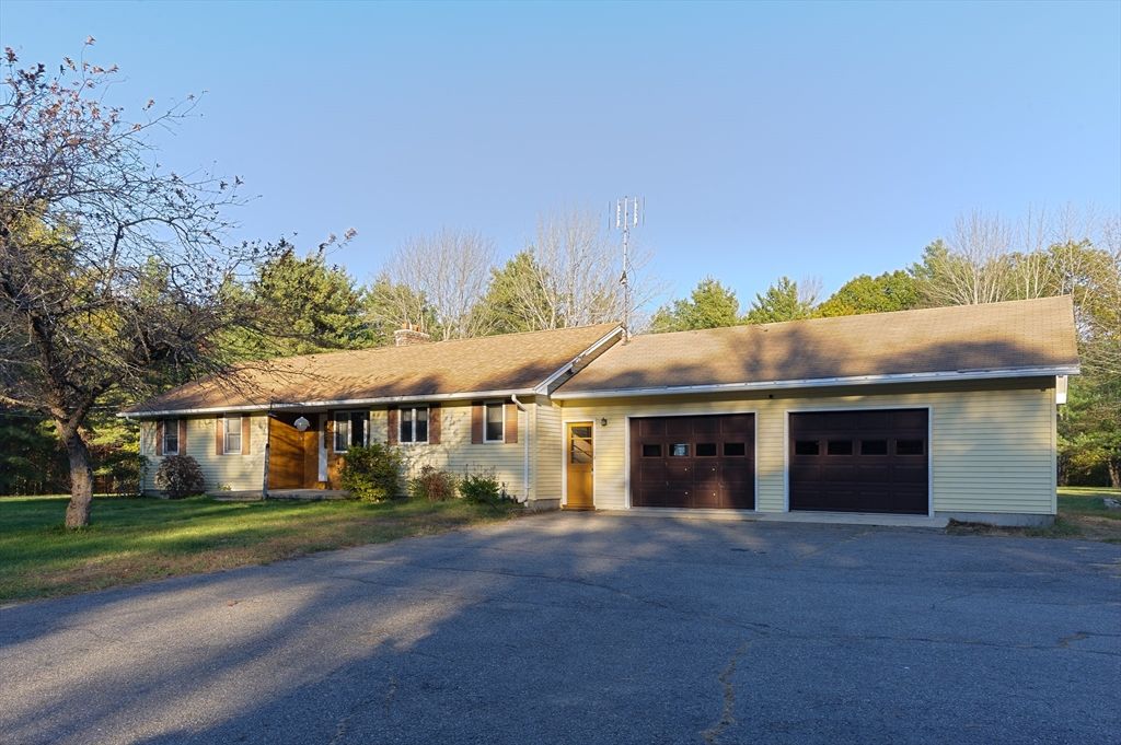 85 Marsh Rd, Barre, MA 01005