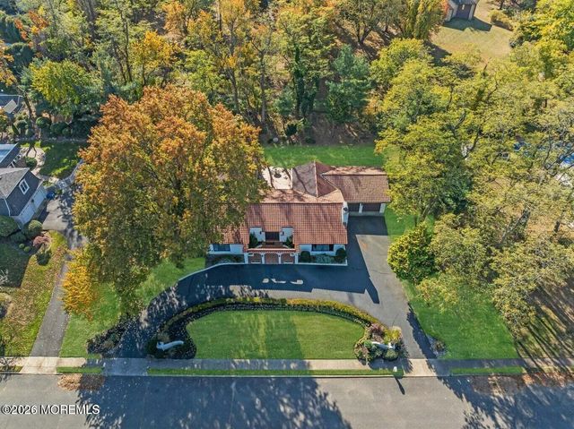 36 Muncy Drive, West Long Branch, NJ 07764