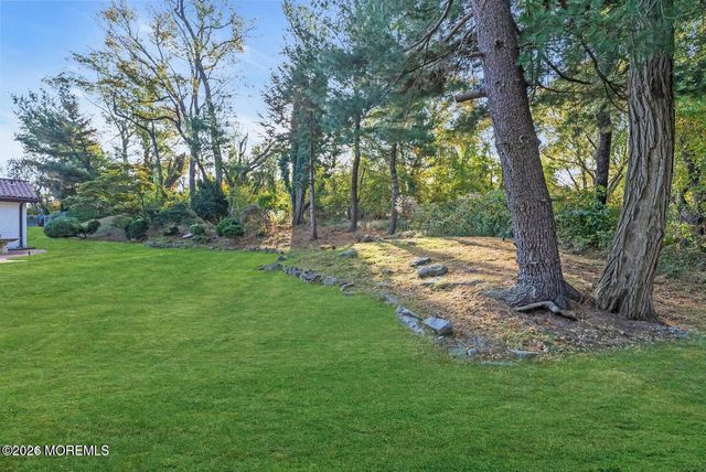 36 Muncy Drive, West Long Branch, NJ 07764