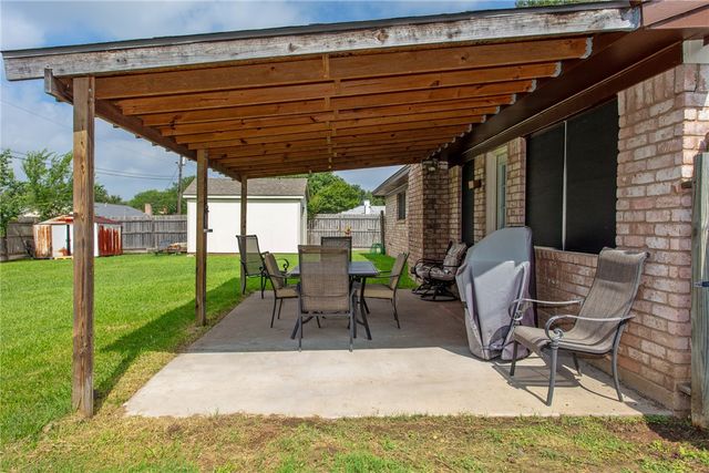 2400 Barak Lane, Bryan, TX 77802