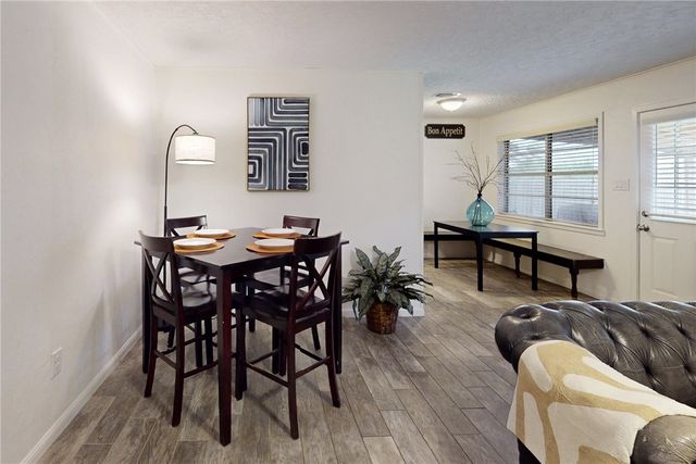 2400 Barak Lane, Bryan, TX 77802