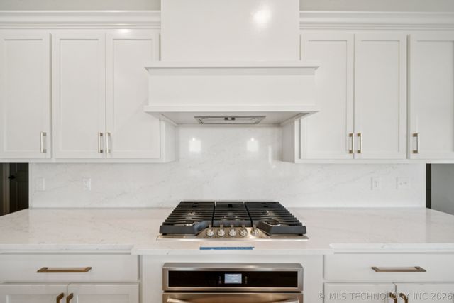 2333 E 134th Circle, Bixby, OK 74008