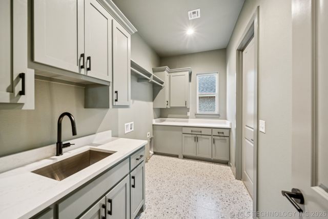 2333 E 134th Circle, Bixby, OK 74008