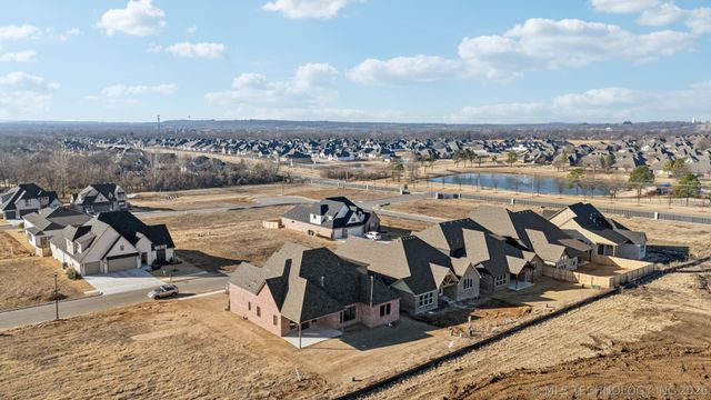 2333 E 134th Circle, Bixby, OK 74008