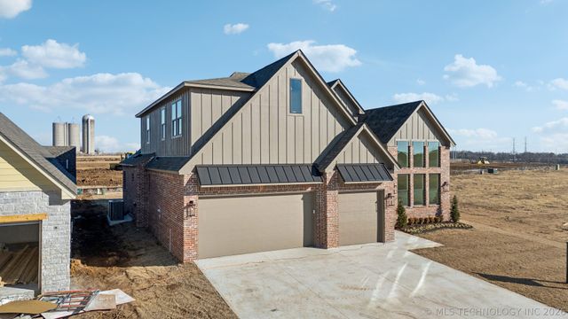 2333 E 134th Circle, Bixby, OK 74008