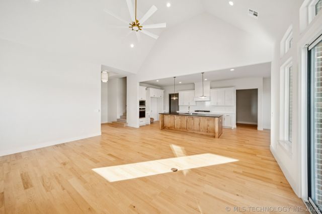 2333 E 134th Circle, Bixby, OK 74008