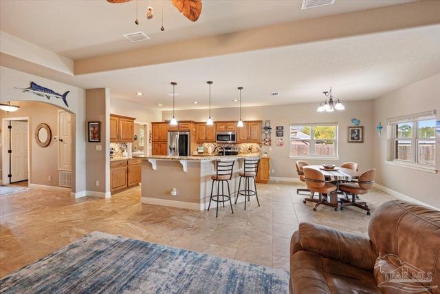 4154 Oak Pointe Dr, Gulf Breeze, FL 32563