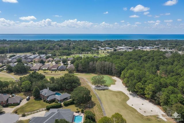 4154 Oak Pointe Dr, Gulf Breeze, FL 32563
