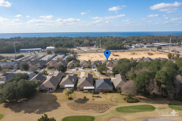 4154 Oak Pointe Dr, Gulf Breeze, FL 32563
