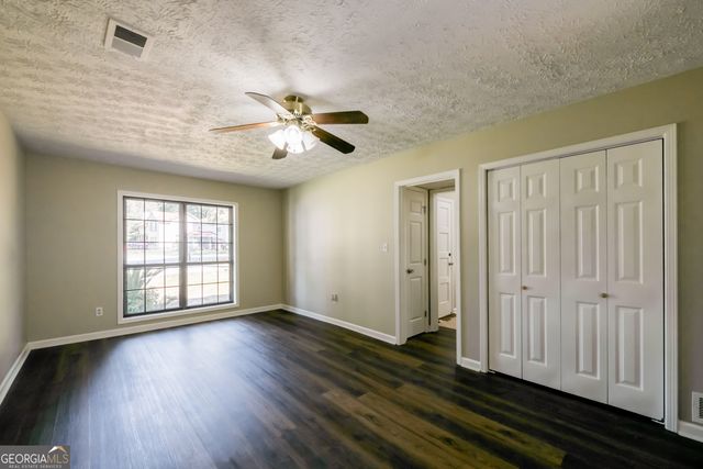 998 Ascot Court, Riverdale, GA 30296
