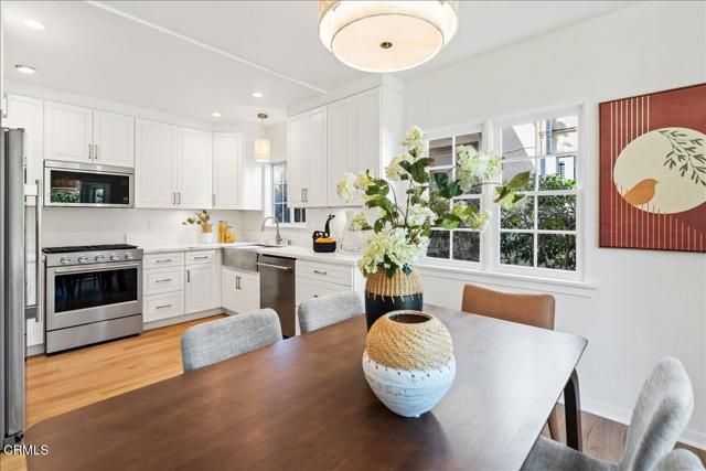 799 N Craig Avenue, Pasadena, CA 91104