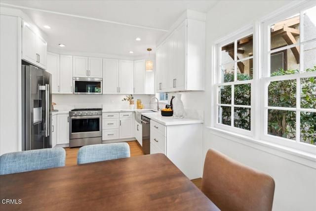 799 N Craig Avenue, Pasadena, CA 91104