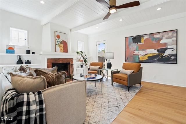 799 N Craig Avenue, Pasadena, CA 91104