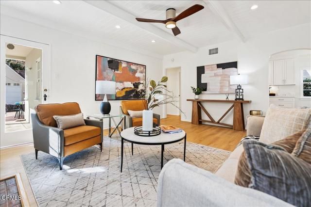 799 N Craig Avenue, Pasadena, CA 91104