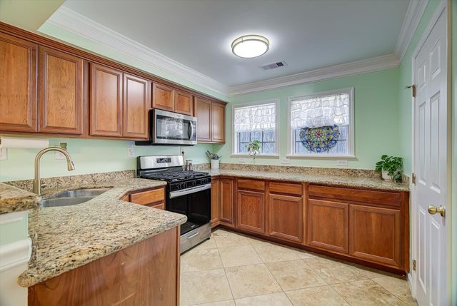 3415 80th Street, Galveston, TX 77551